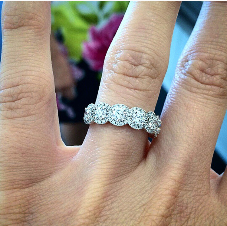 Gorgeous diamond wedding ring